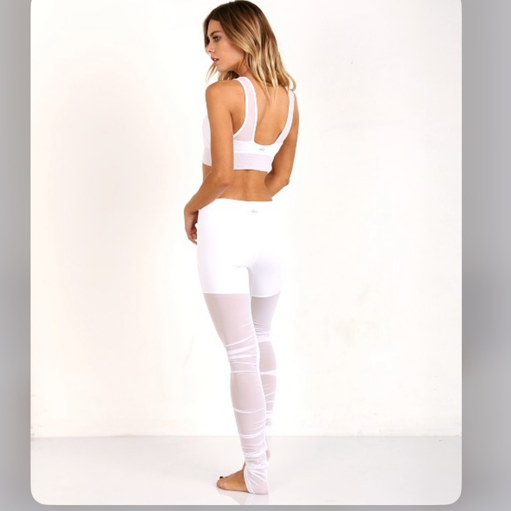ALO Yoga White Leggings